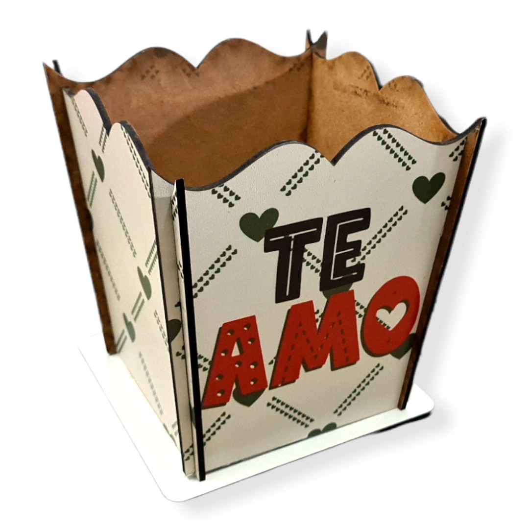 CACHEPOT EM MADEIRA TE AMO 14X14X16CM C/1 UN