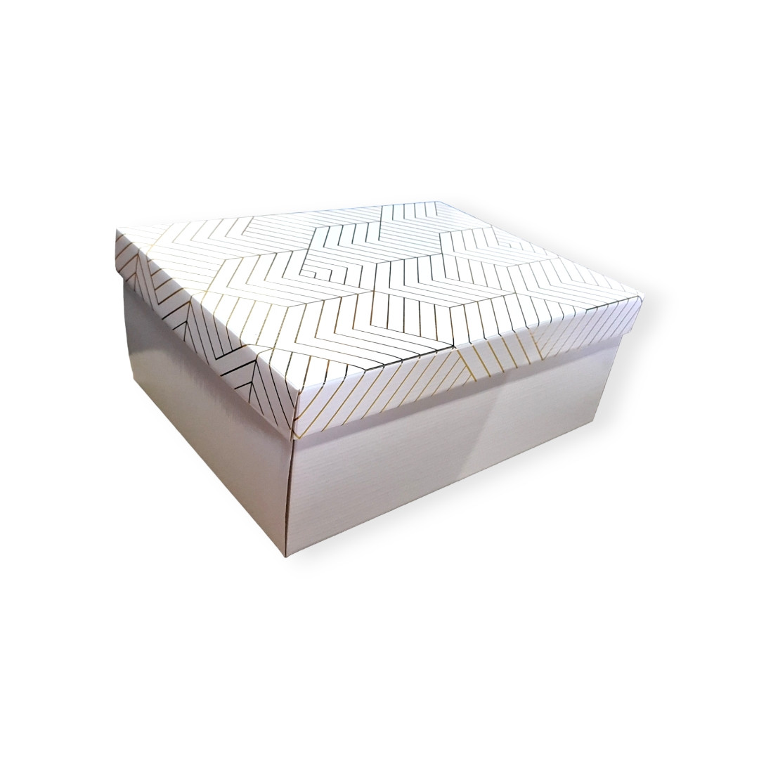 CX RET GRANDE 29X39X14CM TAM. M BRANCO C/LISTRA DOURADA C/1 UN